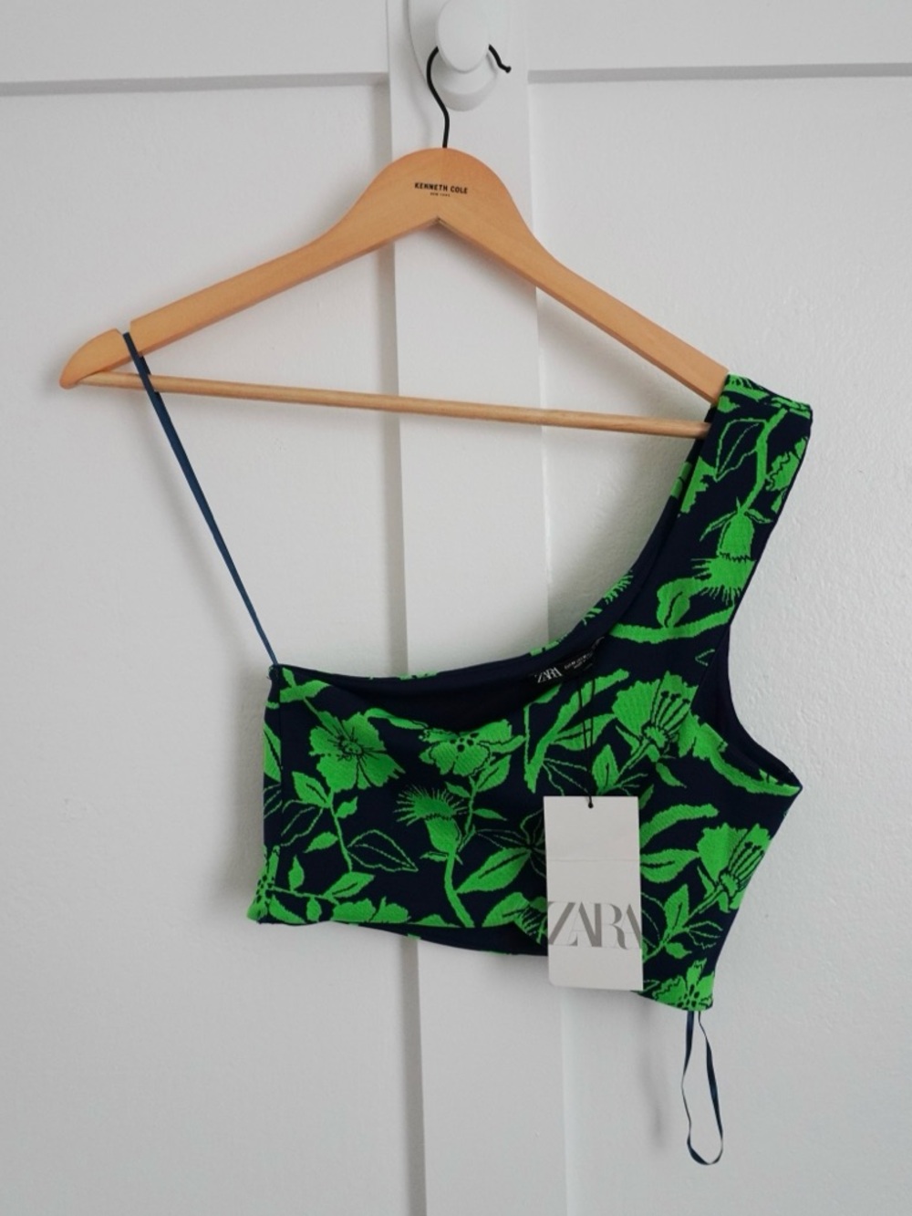 Zara Green & Blue One-Shoulder Palm-Print Crop Top
